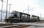 NS 3514 & 1638 work the yard on train P08